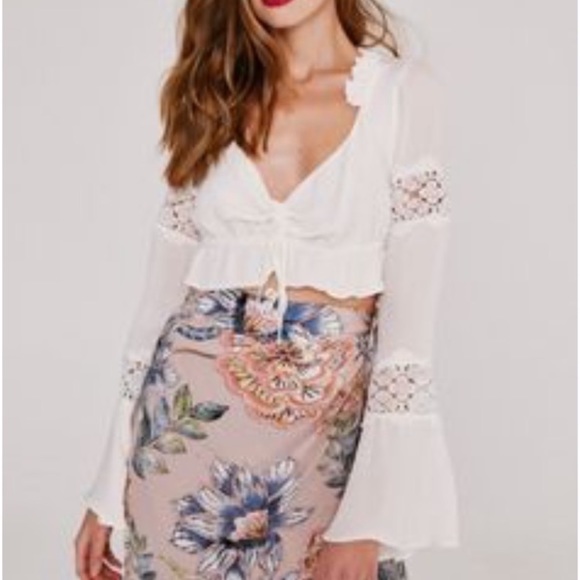 —Sold on Depop— NWOT sold out SCF White Crescent Crop top sz 0 - Picture 8 of 8